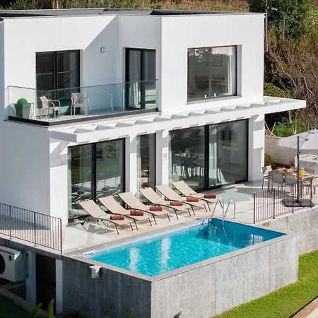 Villa Wonderful Tranquil With Poolcasa Laranja