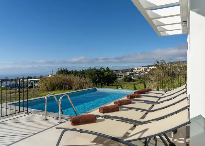 Villa Ourmadeira - Casa Laranja